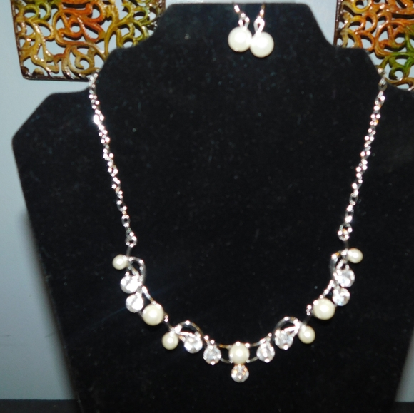 pearl white diamond silver fashion necklace set